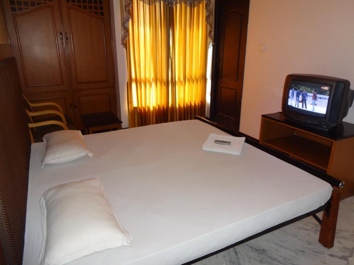 Hotel Grand Palace Coimbatore Exterior foto