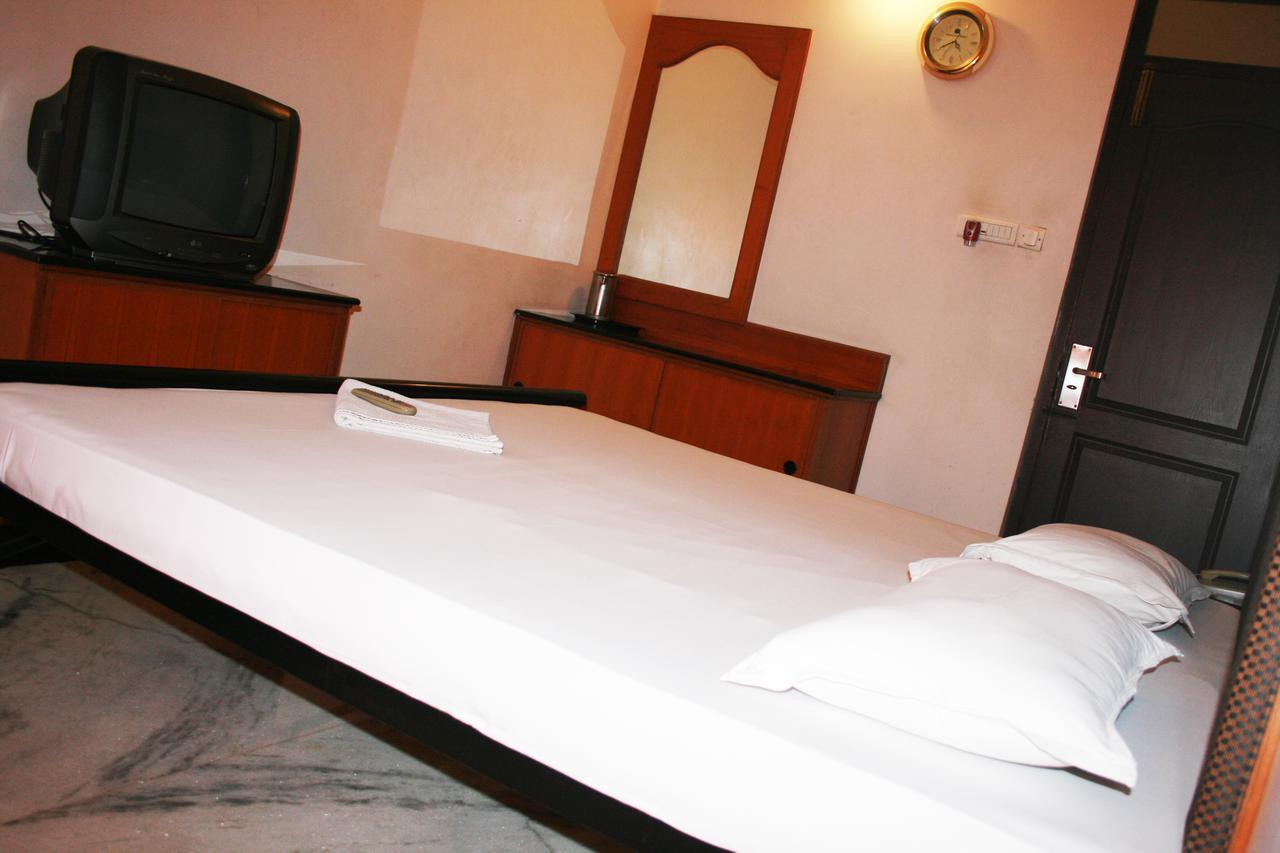 Hotel Grand Palace Coimbatore Exterior foto